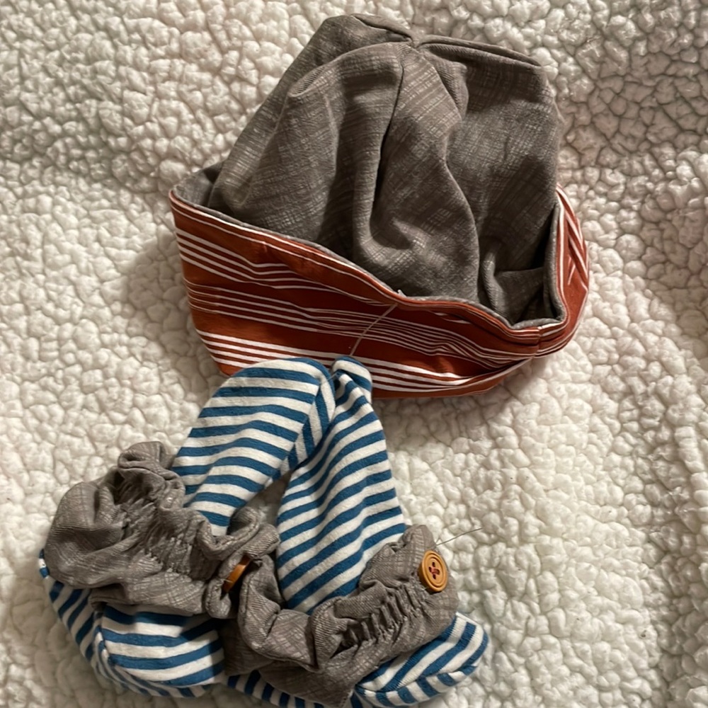 Matilda Jane Red Blue Gray Look Who’s New Baby Blanket Hat Booties Set 26950A
